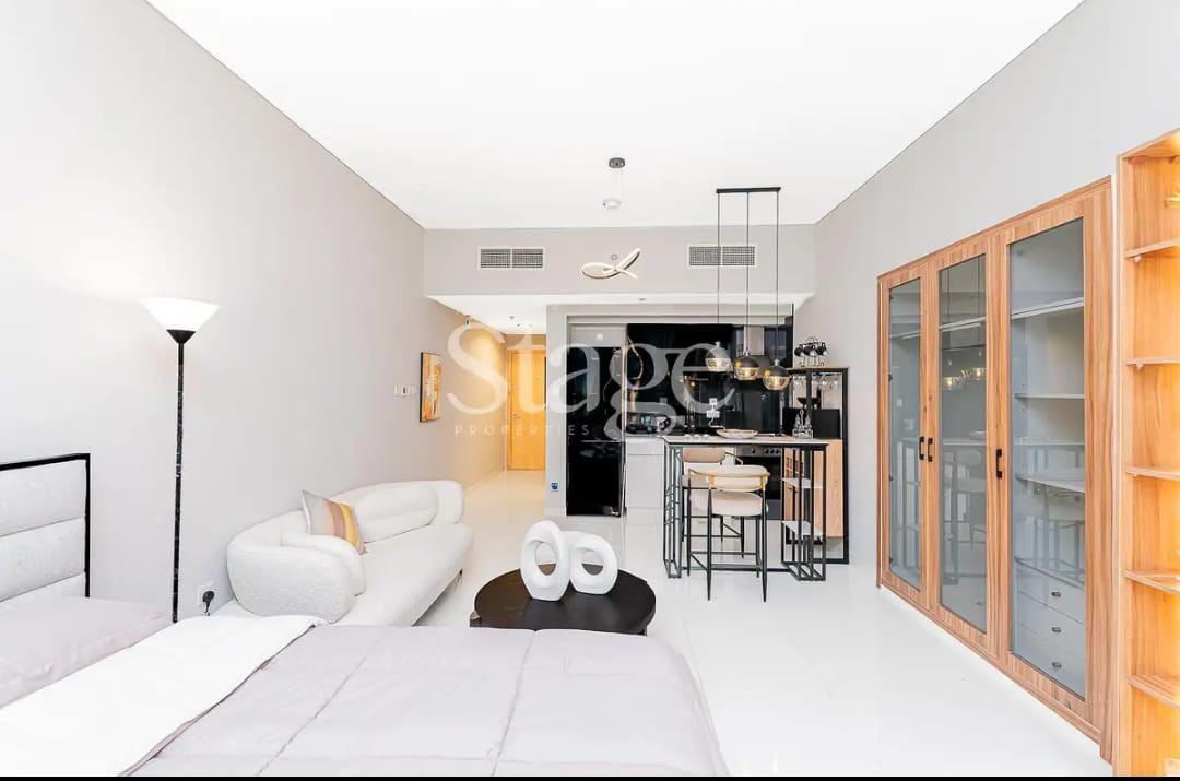 Fully furnished studio