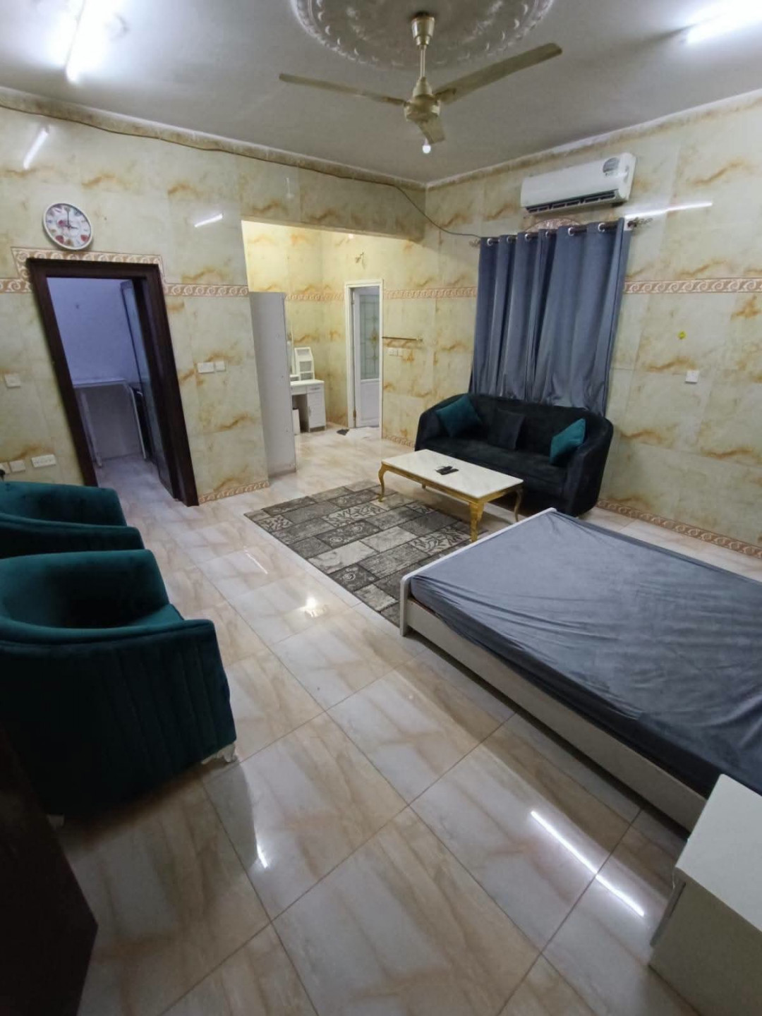 Fully furnished studio for rent