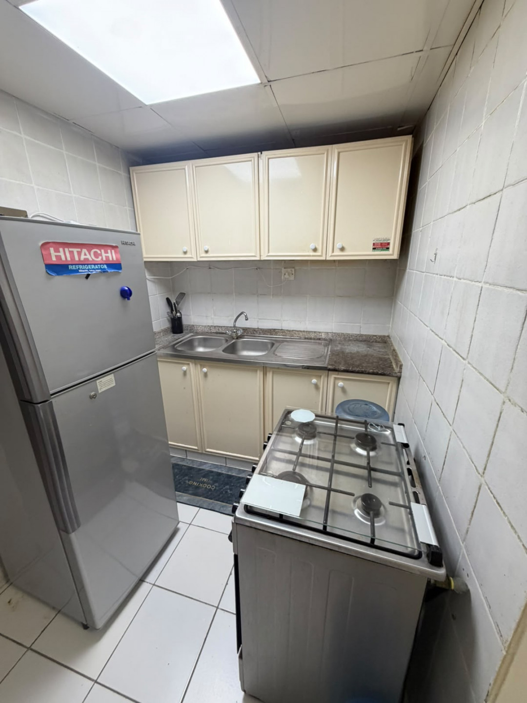 Furnished studio in collaboration