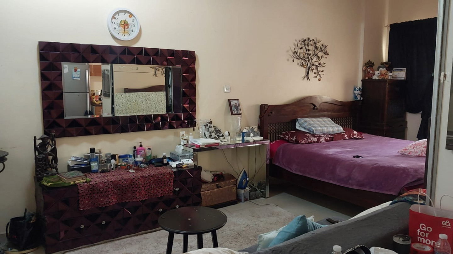 Furnished studio in collaboration