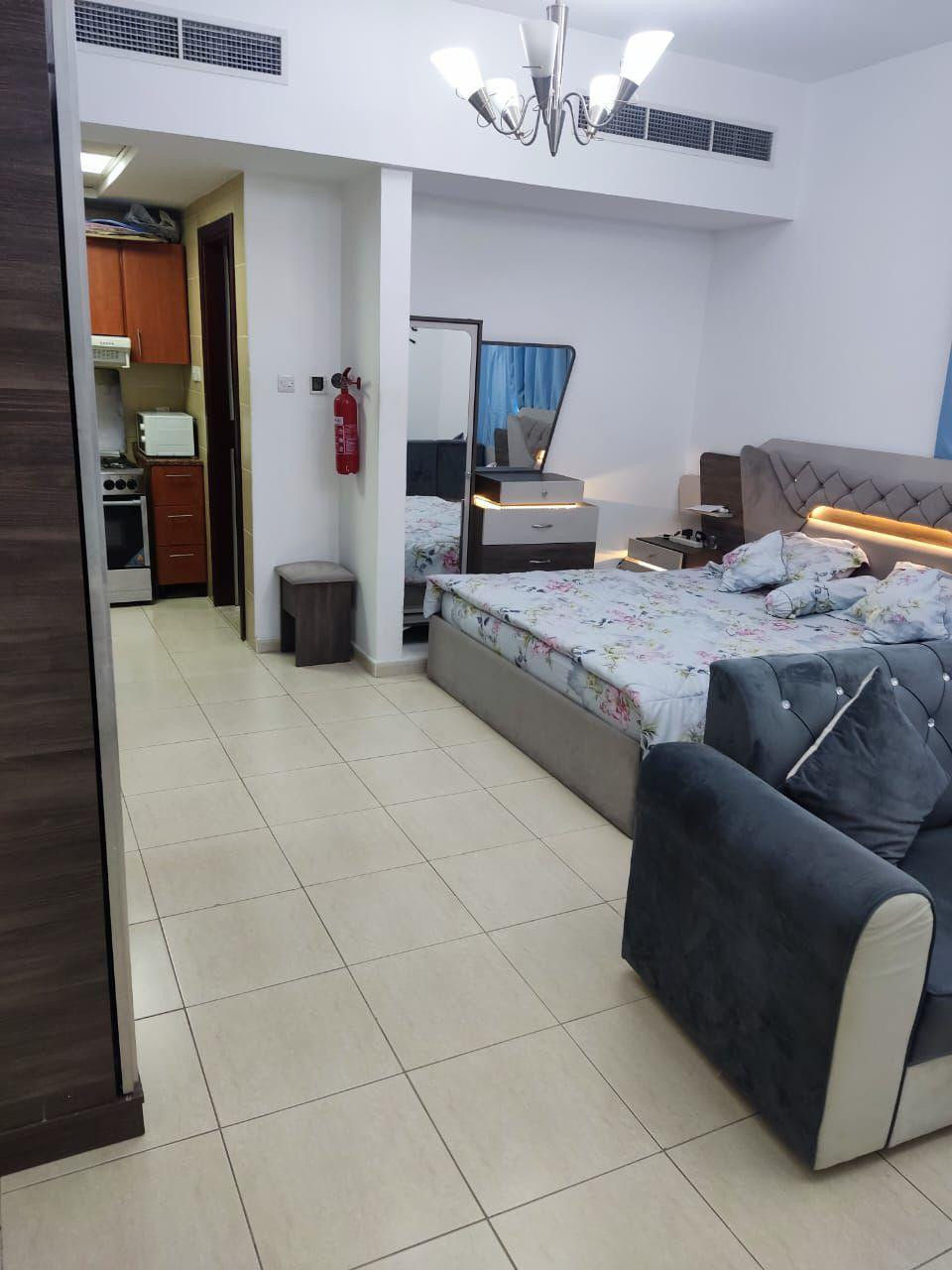 Furnished studio apartment, clean, spacious