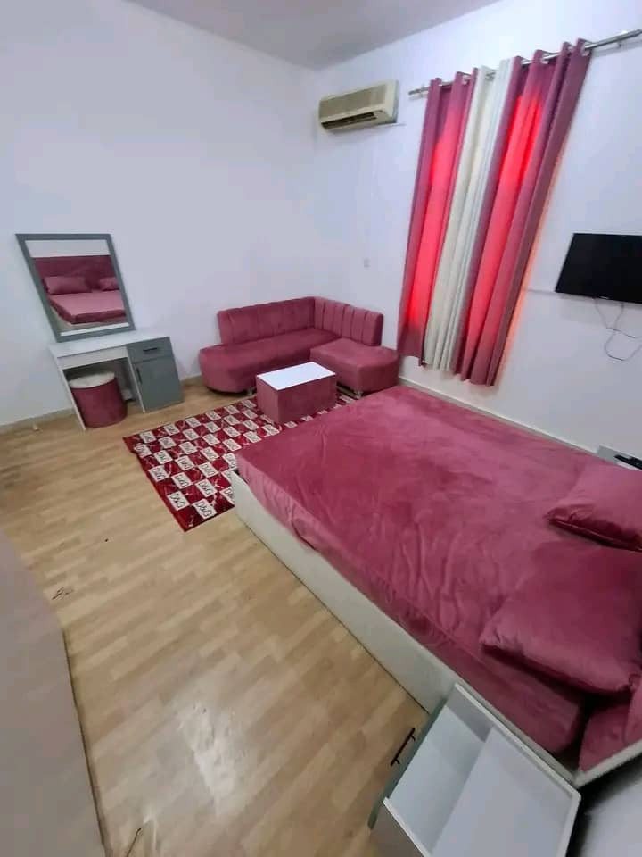 Furnished studio in Al Ghubra North