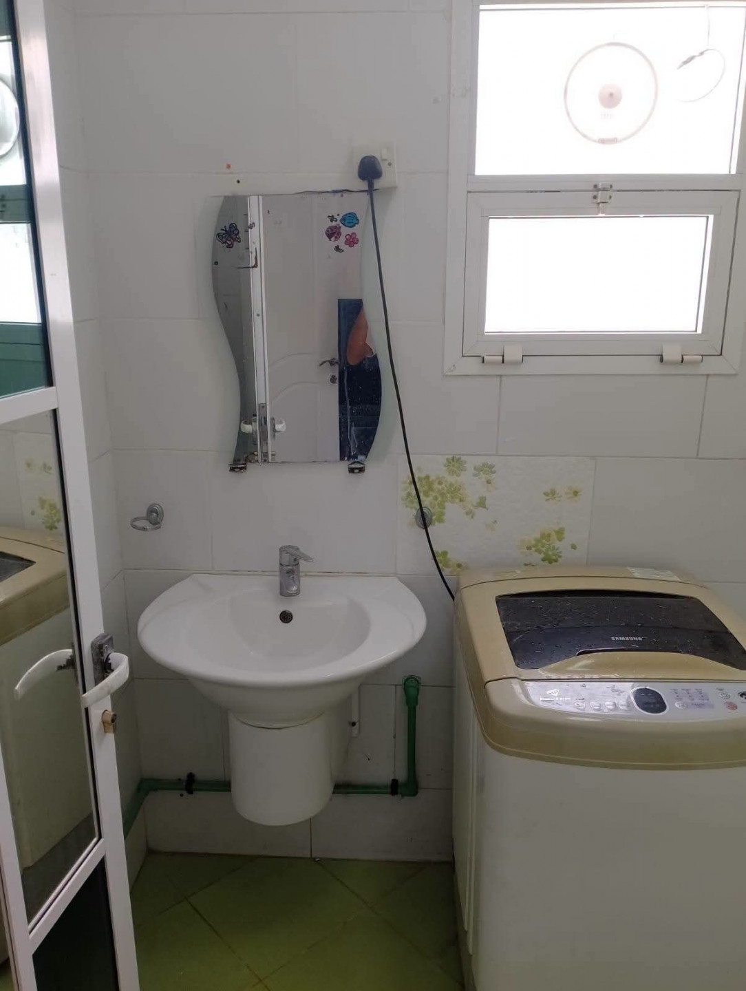Furnished studio in Al Ghubra North