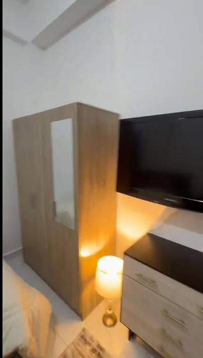 Furnished studio in Al Manasir