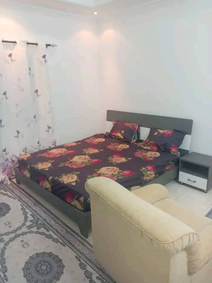 Furnished studio in Al Mawaleh