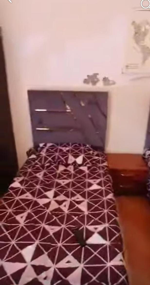 Furnished studio in Al-Zayt 4