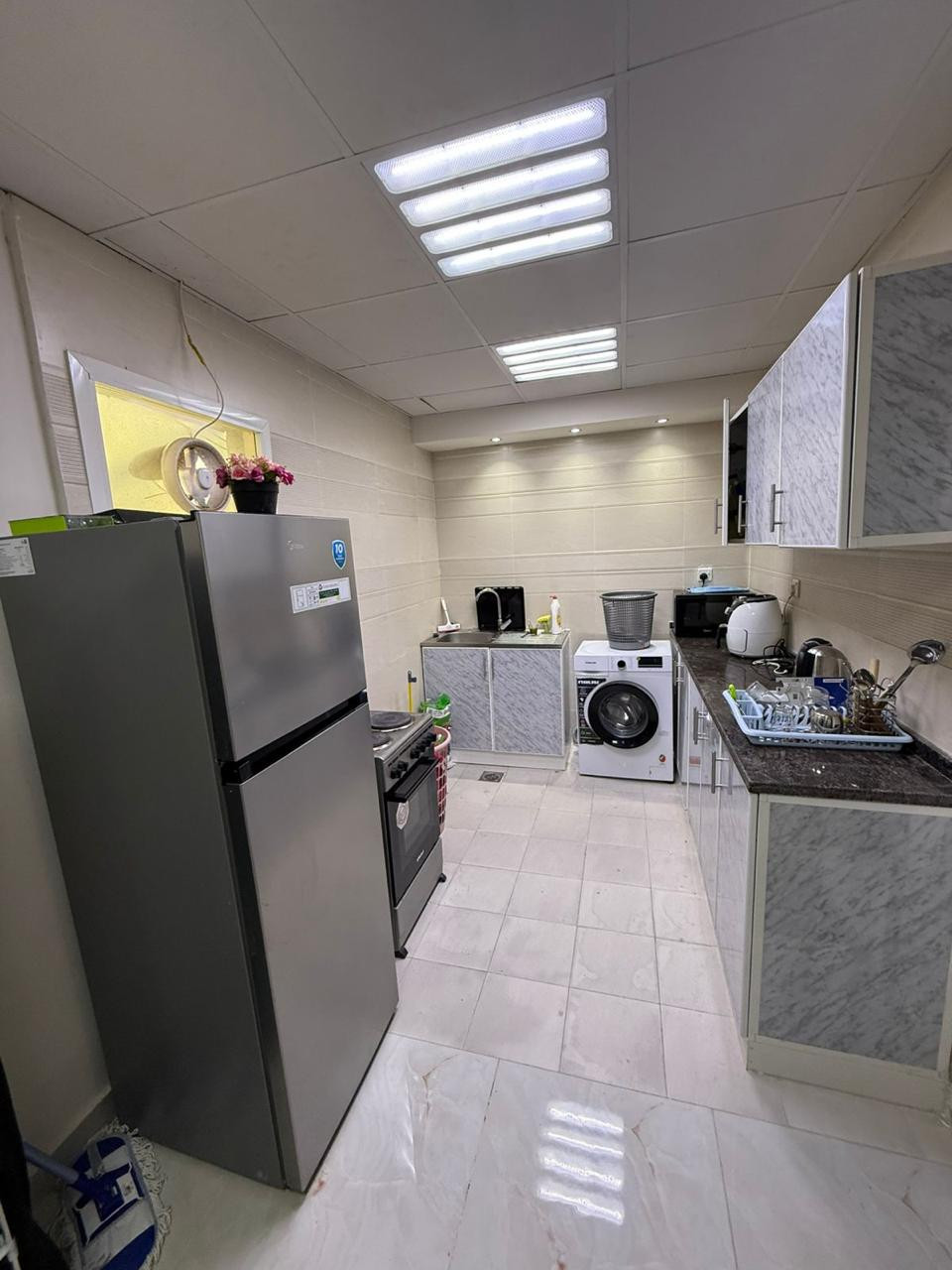 Furnished studio in Dubai with parking