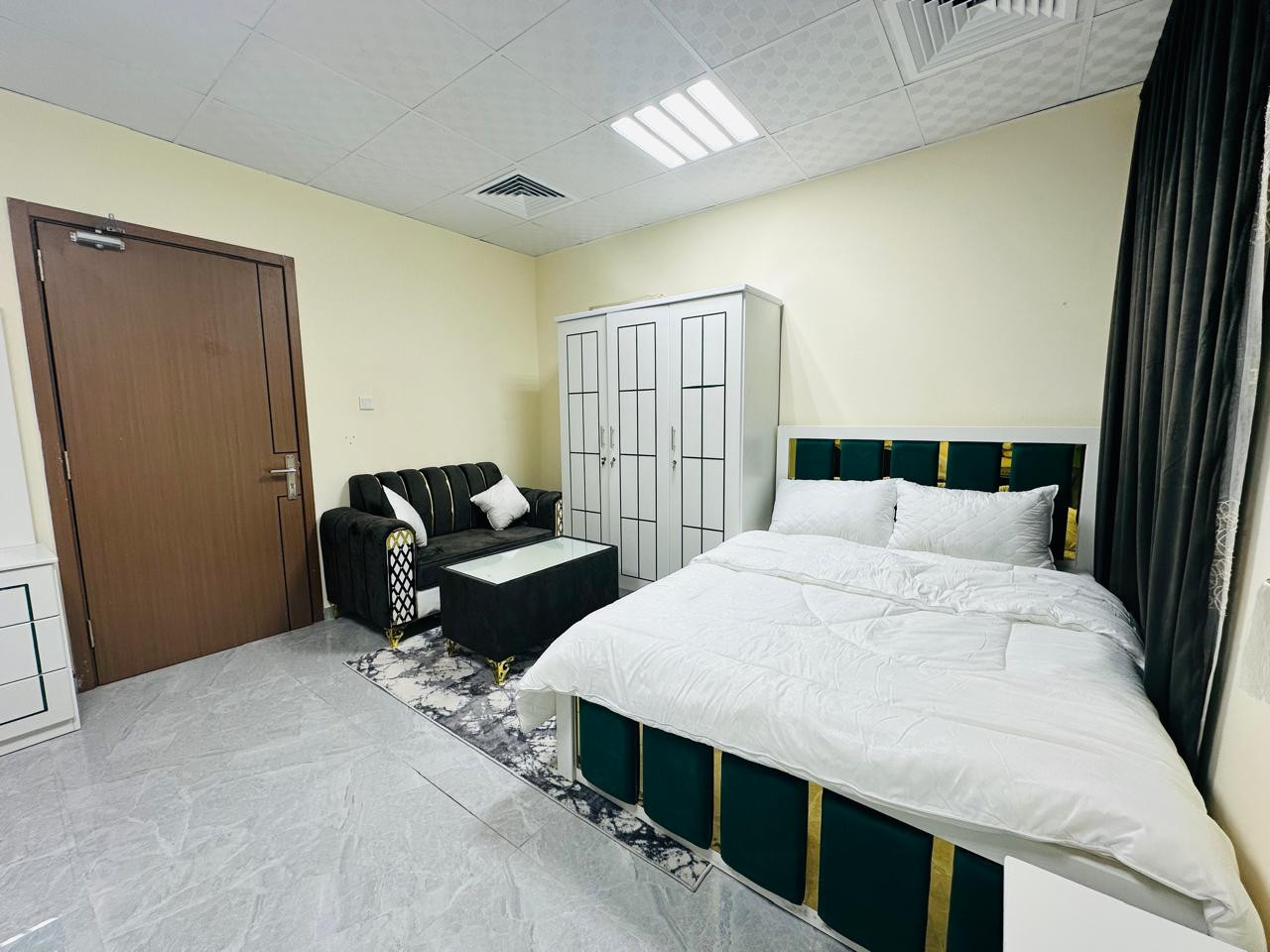 Furnished studio for rent