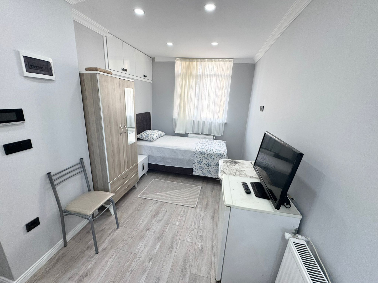 Furnished studio for rent