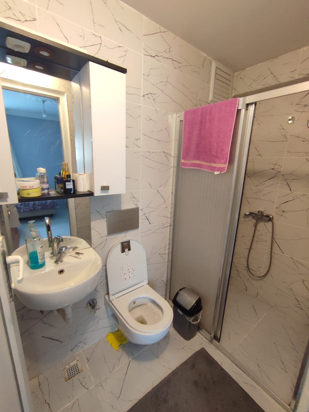 Furnished studio for one person