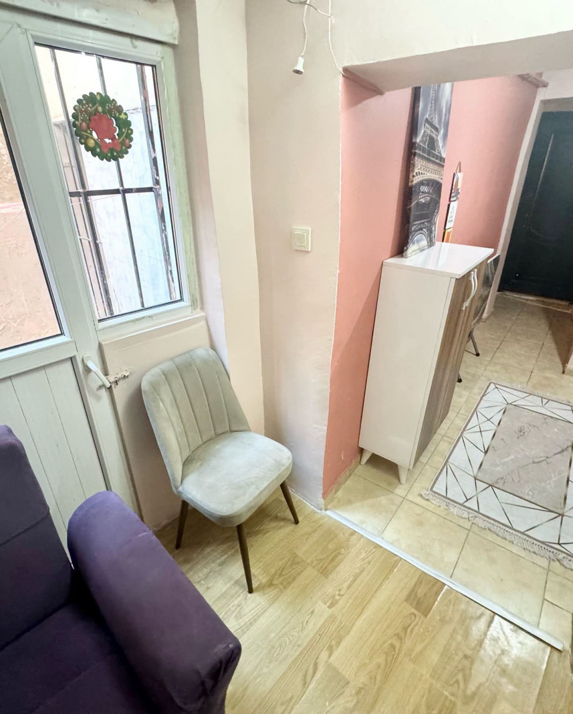 furnished studio