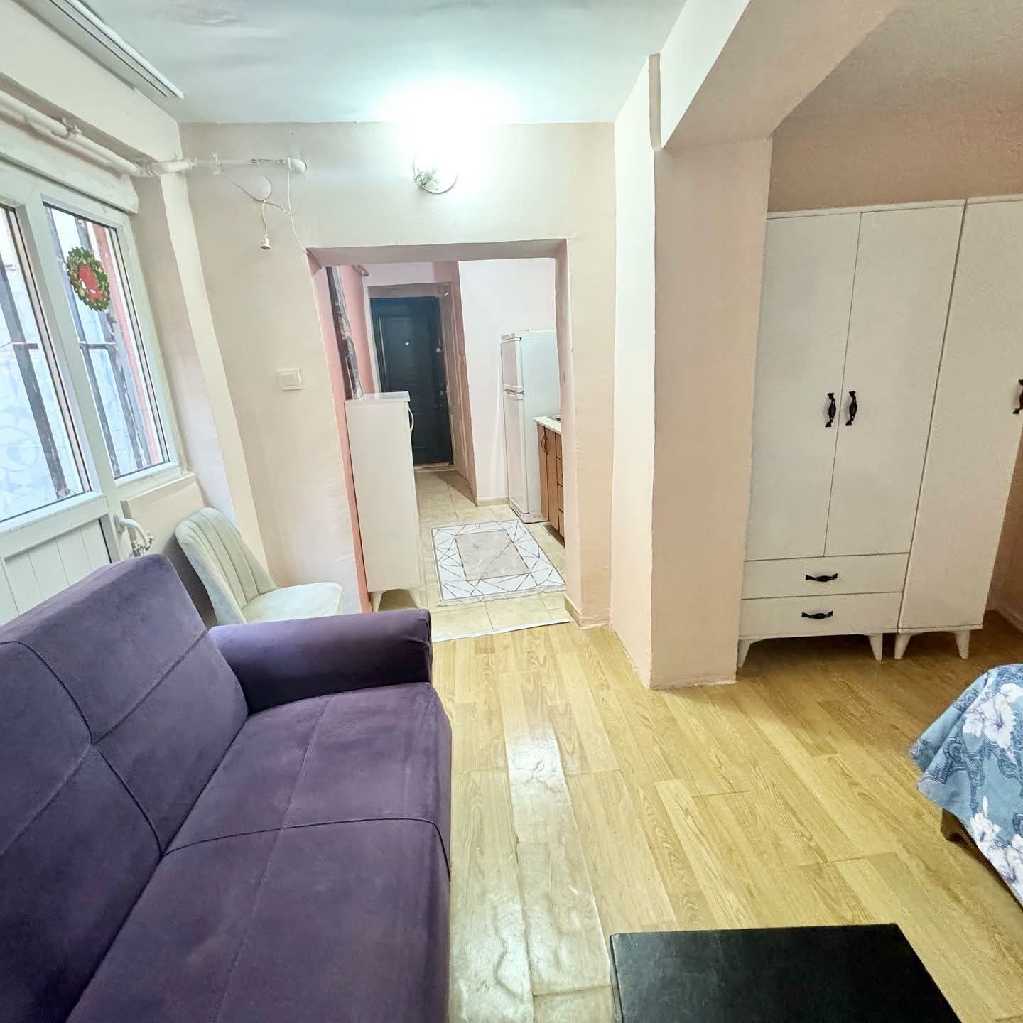 furnished studio