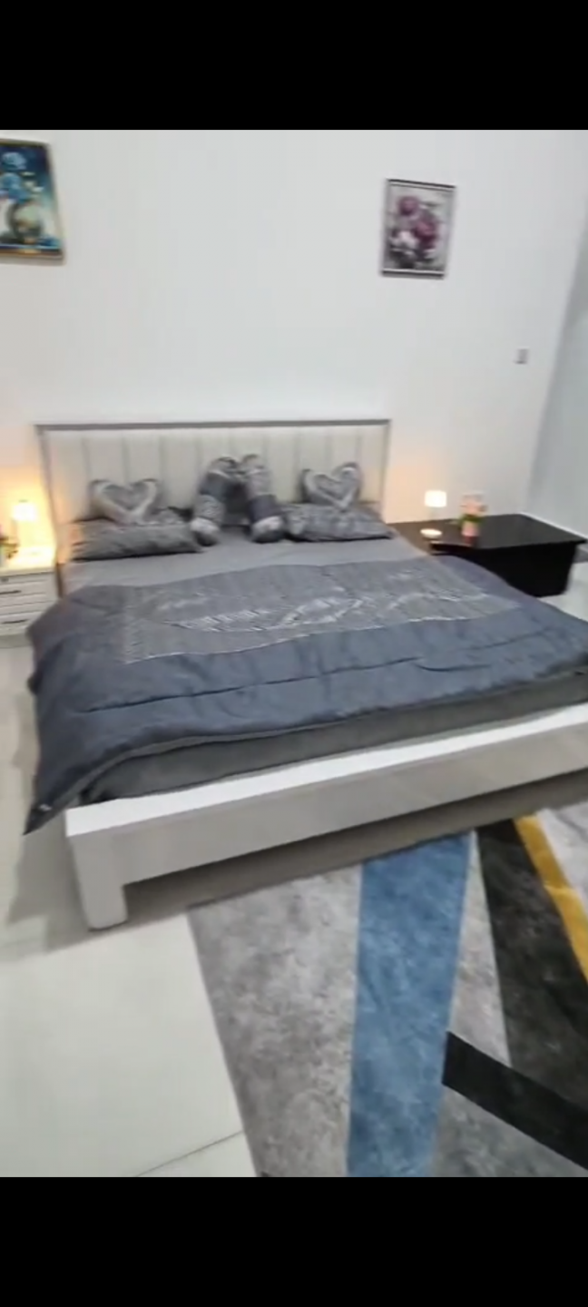 furnished studio
