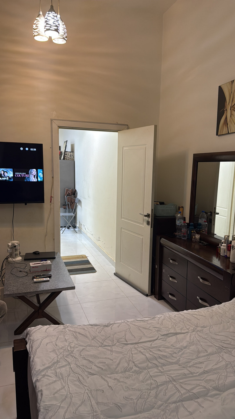 Super Lux Furnished Studio