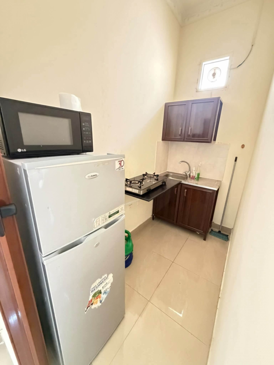 Furnished studio apartment, first floor