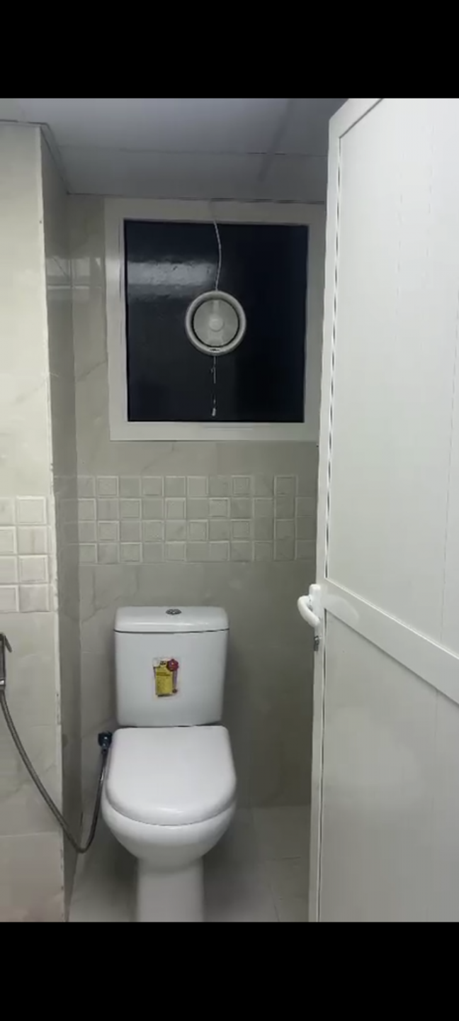 Furnished studio apartment, second row on the Corniche