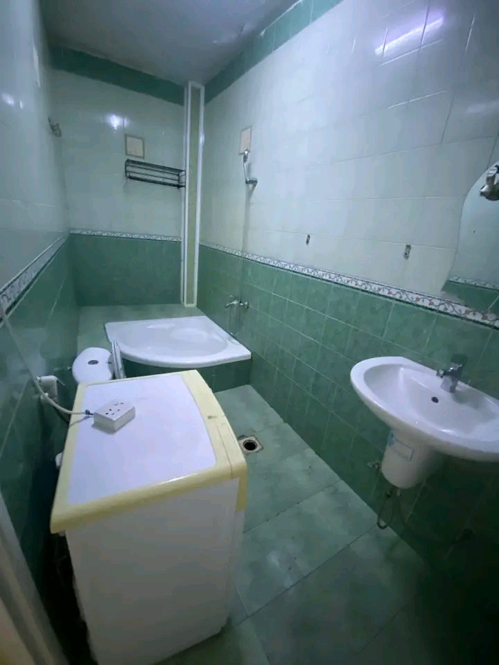 A distinctive studio in Al Khuwair