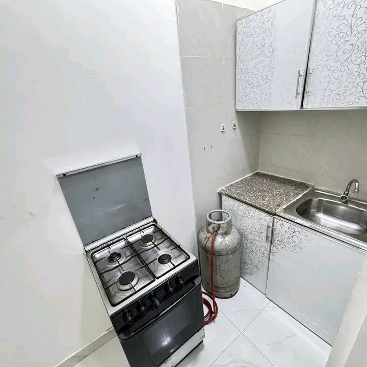 Studio in a prime location, close to all services.
