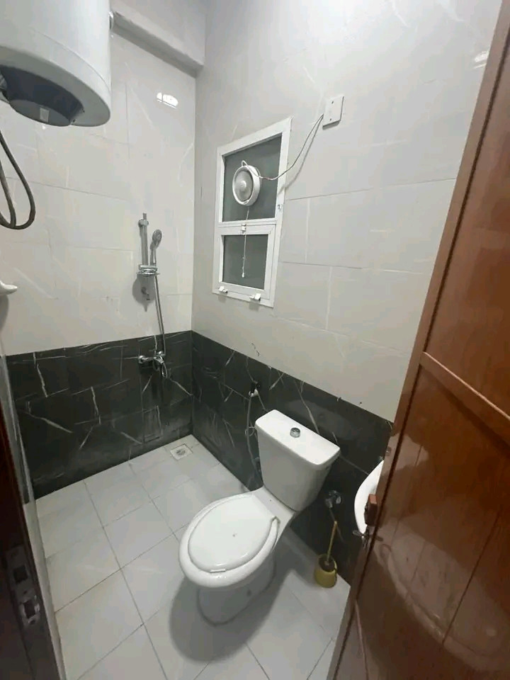A well-maintained studio in Al Khuwair