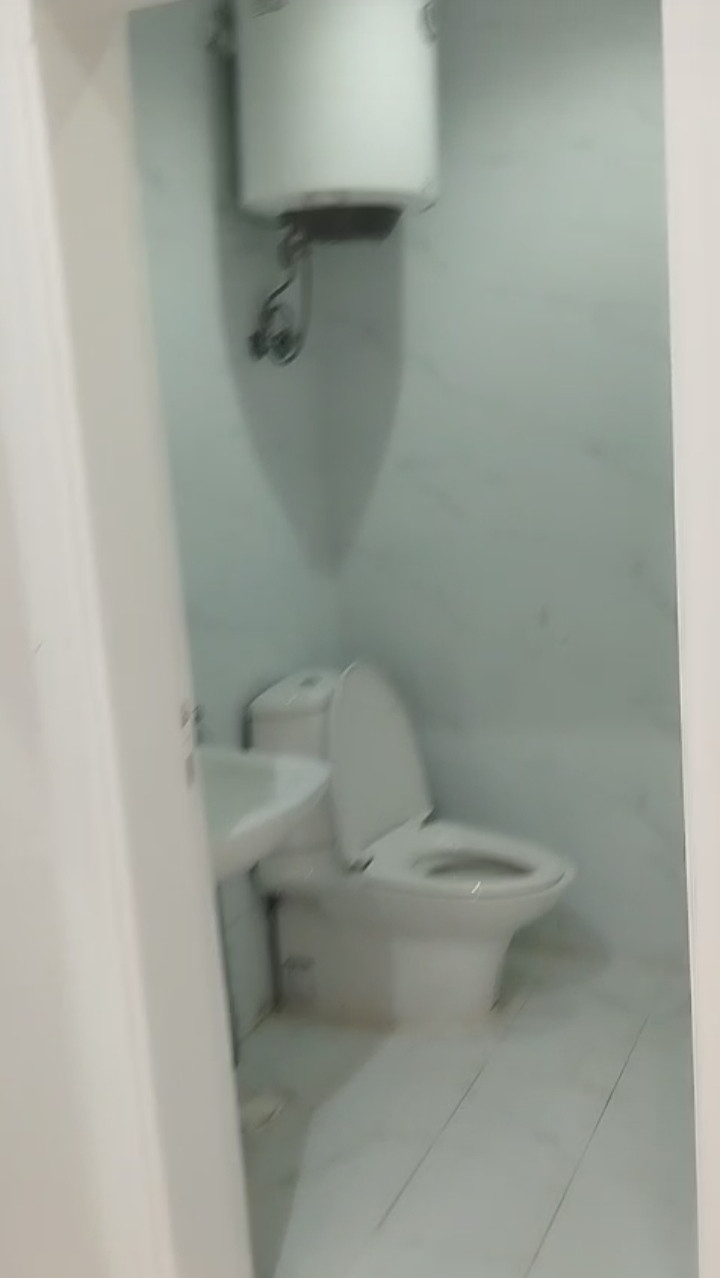 Clean studio apartment near the airport and all amenities