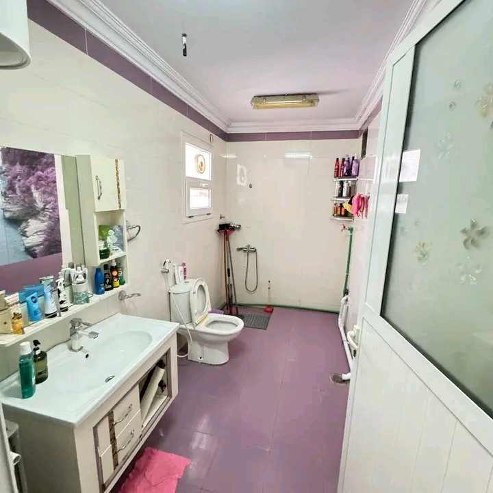 Spacious studio, first occupancy after renovation