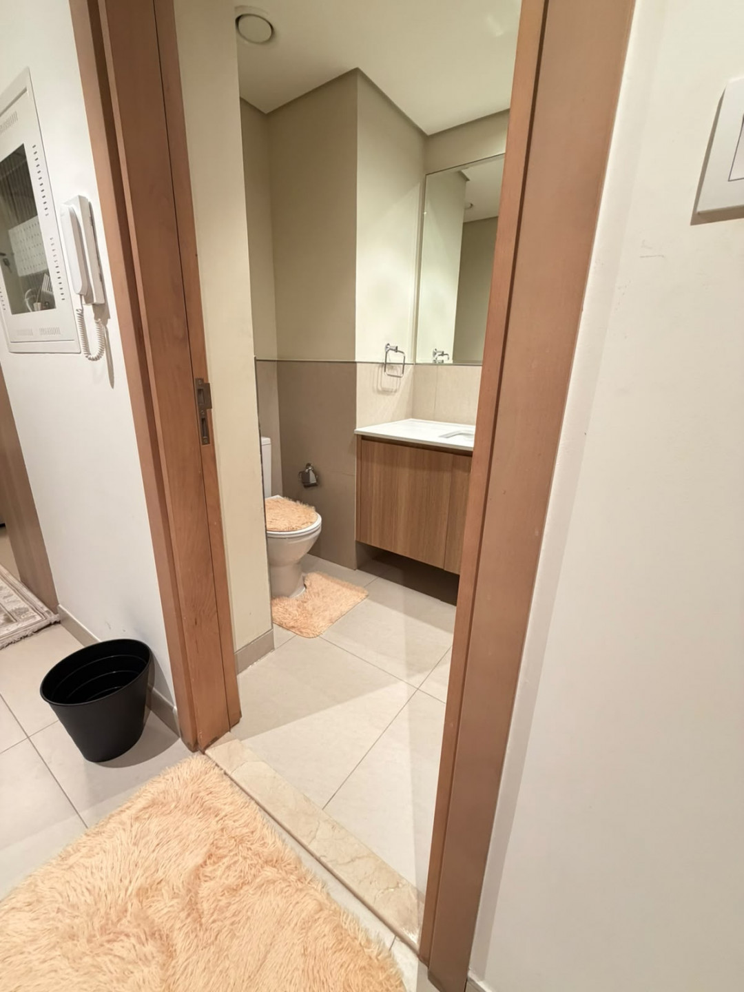 A fantastic studio at an excellent price, all services included.