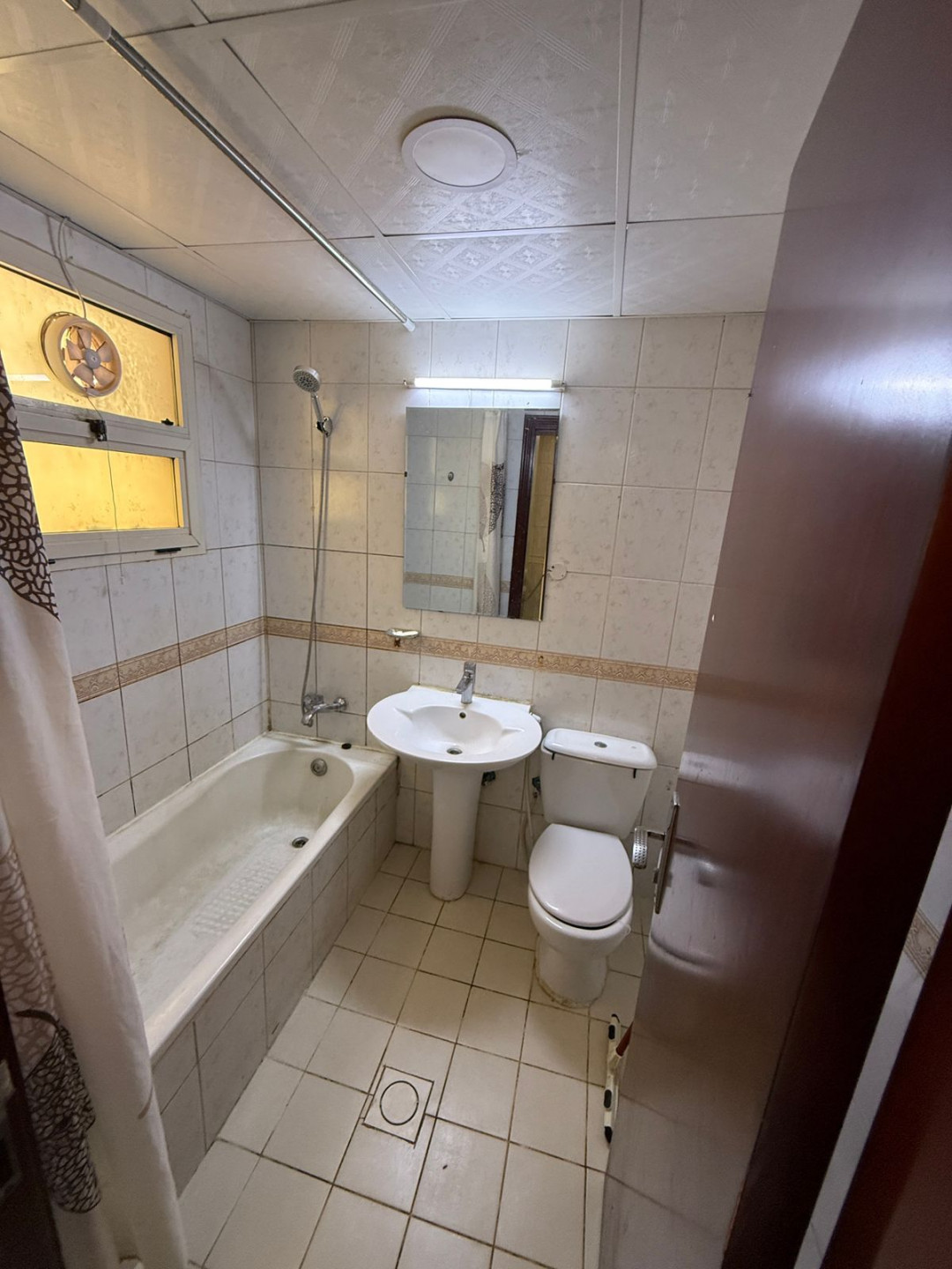Full-service studio in Al Butina