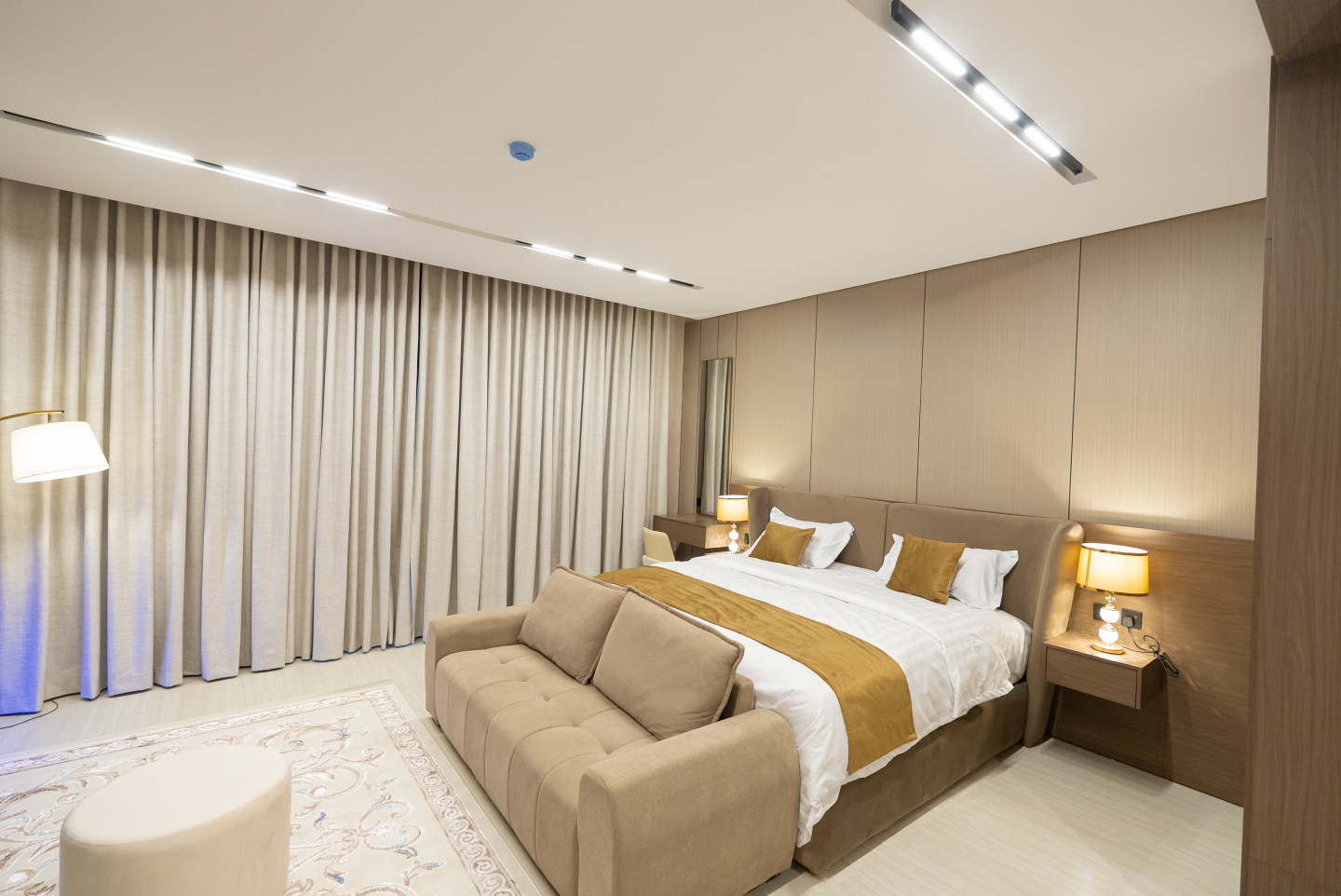 Furnished studio apartment for rent – upscale and ready to move in – Al-Ared