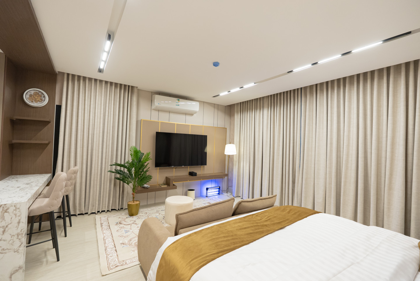 Furnished studio apartment for rent – upscale and ready to move in – Al-Ared