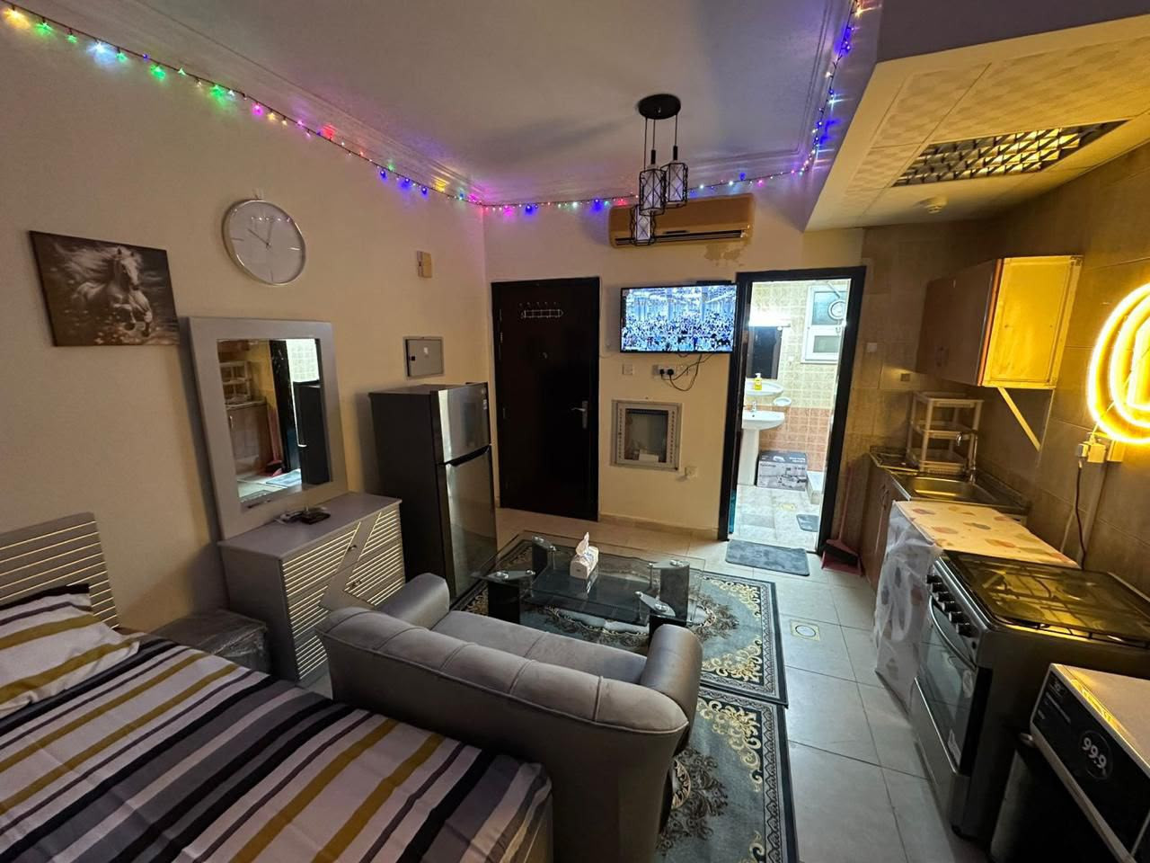 Studio Al Nabaa, very clean furniture