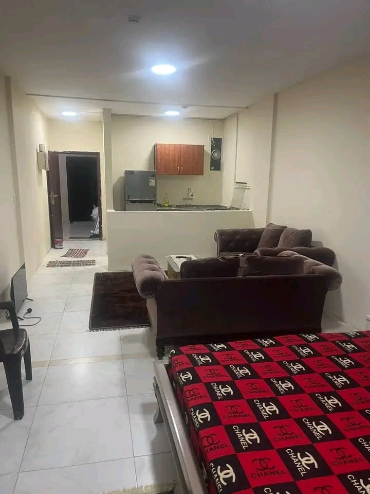 Ready-to-move-in studio apartment in Sharjah