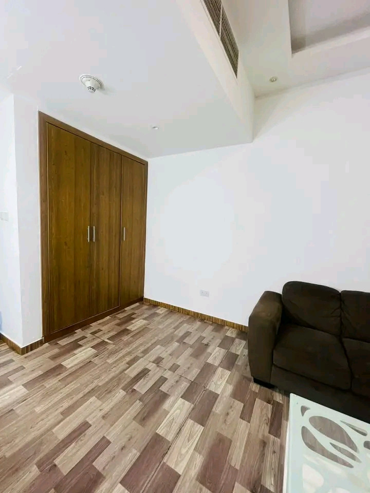 Studio in a prime location 📍 Verona Roundabout – direct access to Dubai and Sharjah.