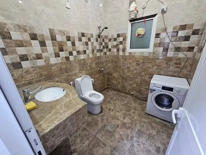 astodyo-dakhl-fyla01782078448.jpg