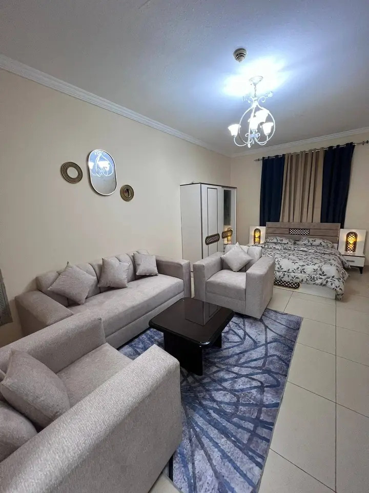 Furnished studio in Jasmine Towers