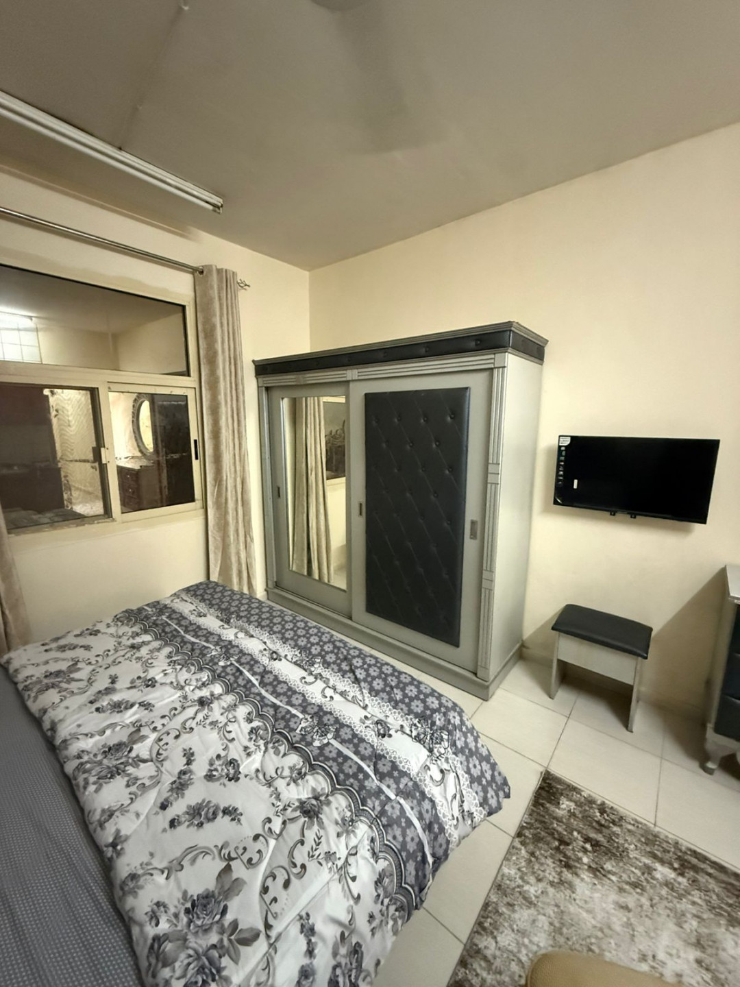 Fully furnished and clean studio