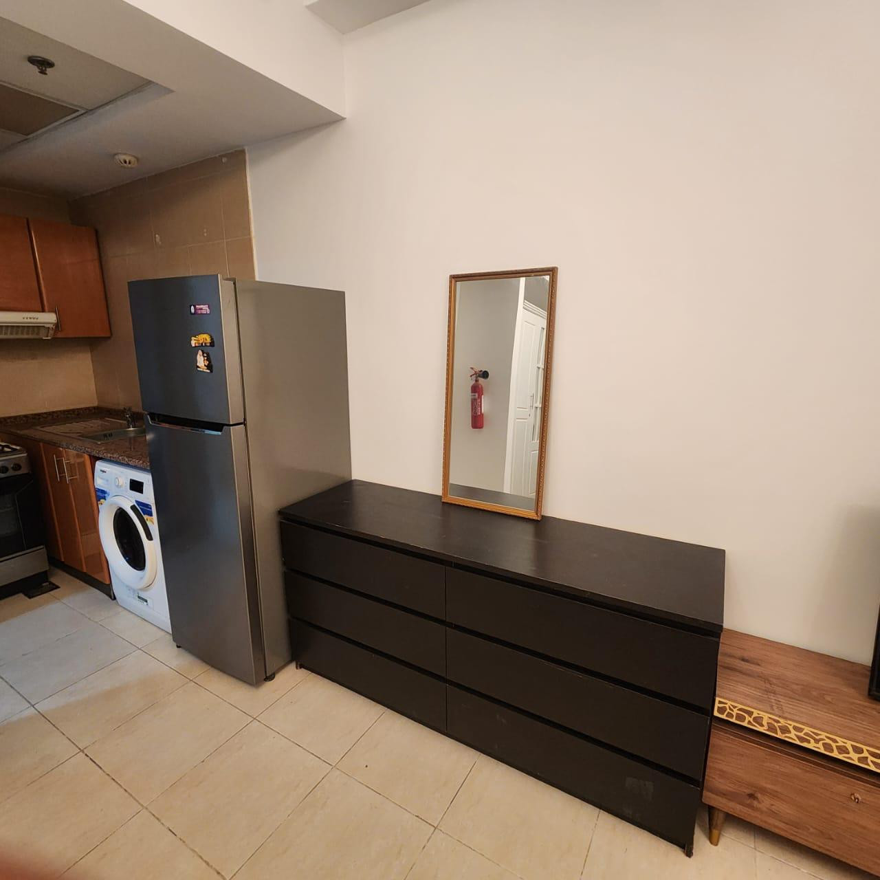 Spacious studio apartment at Sharjah Palace