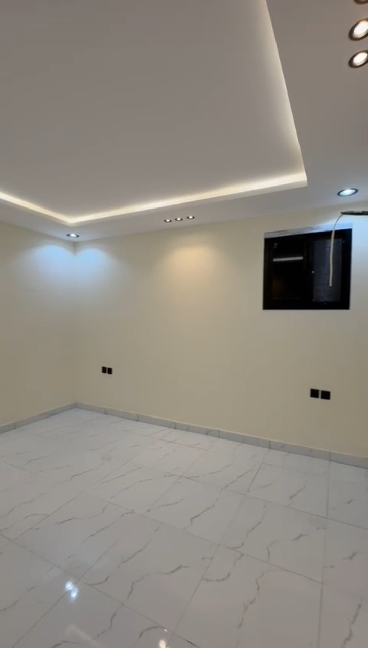 Spacious studio in the Officers' District