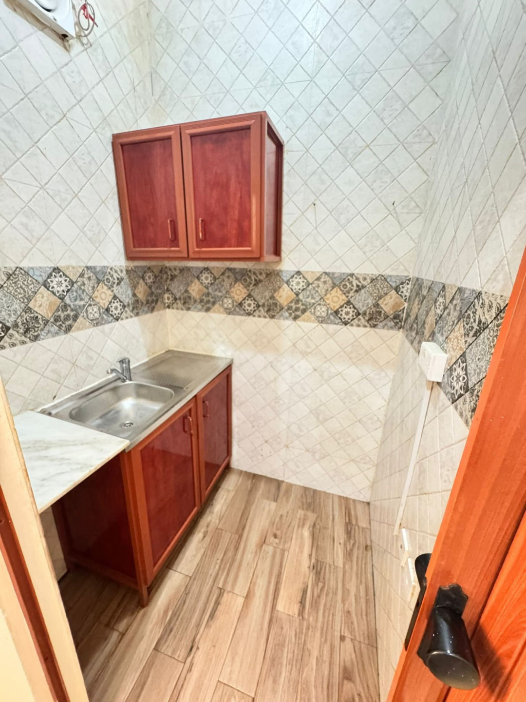 Small studio in Ain Khaled