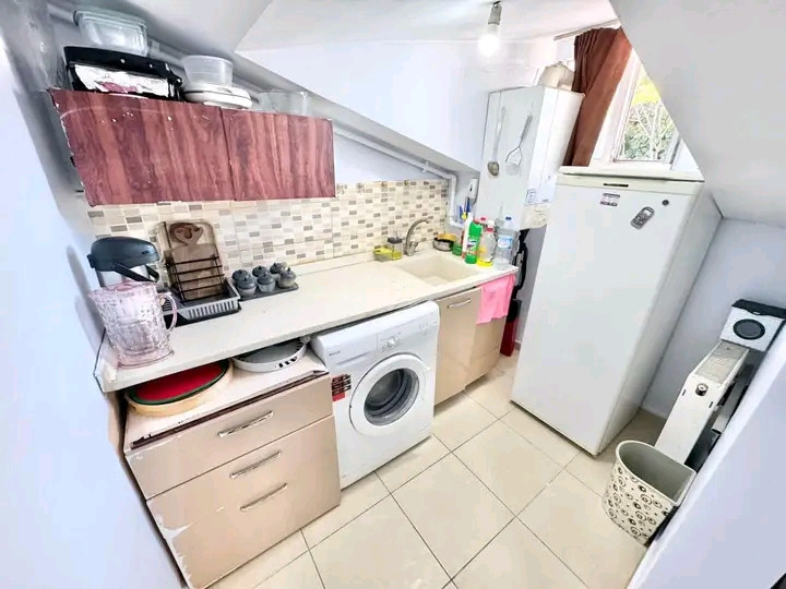 🔑Furnished studio apartment on the 3rd floor for annual rent