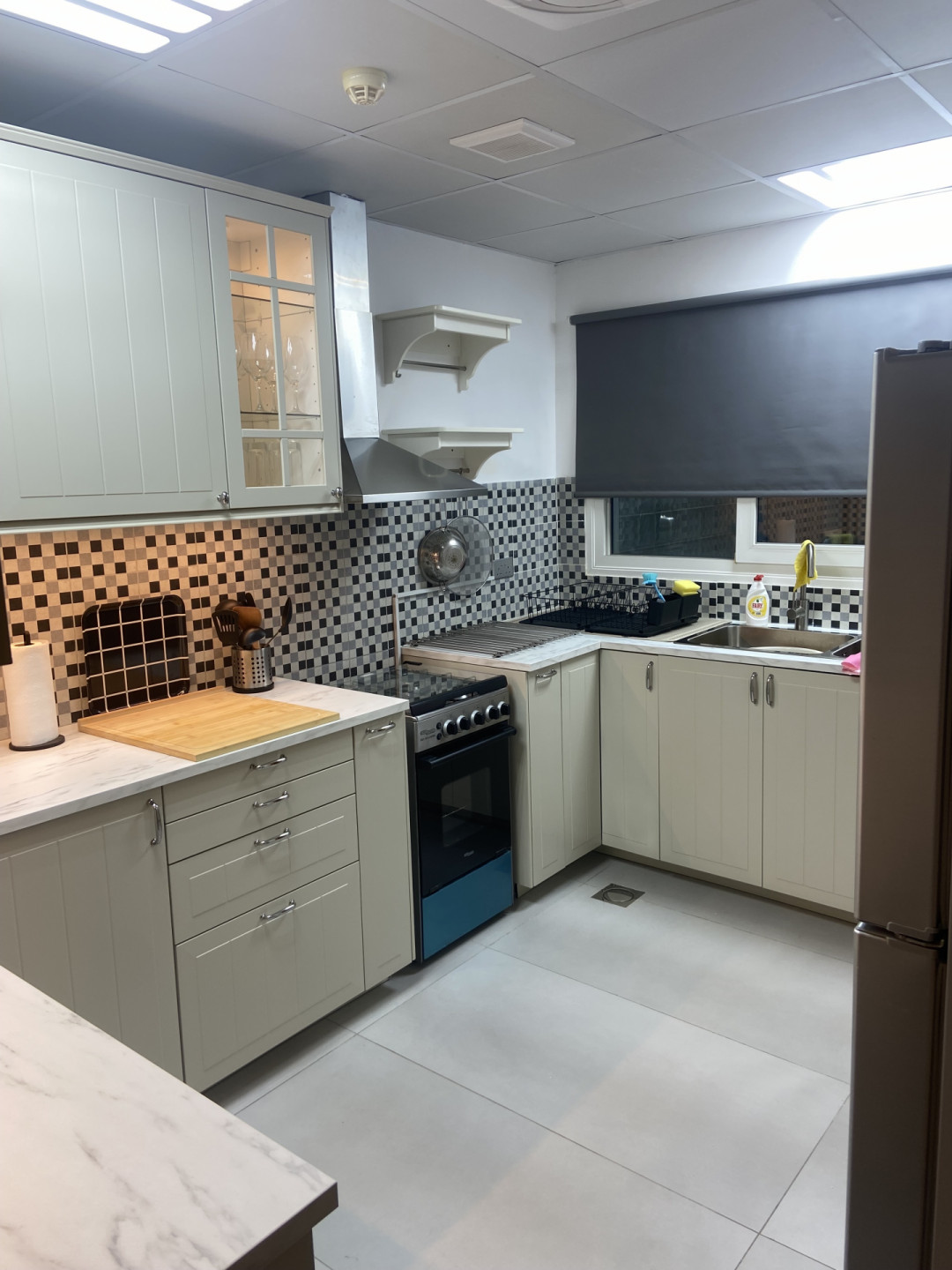 Bareeq al shatti apartment