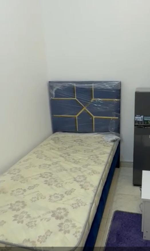 Partition for girls only, Al-Najda Street