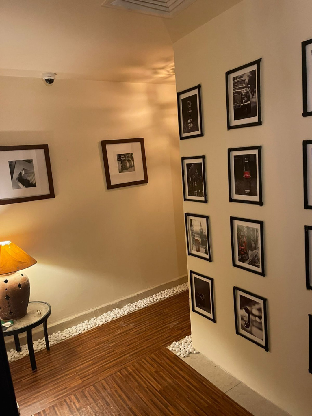 Partitioned apartment for young men, very clean accommodation, all-inclusive