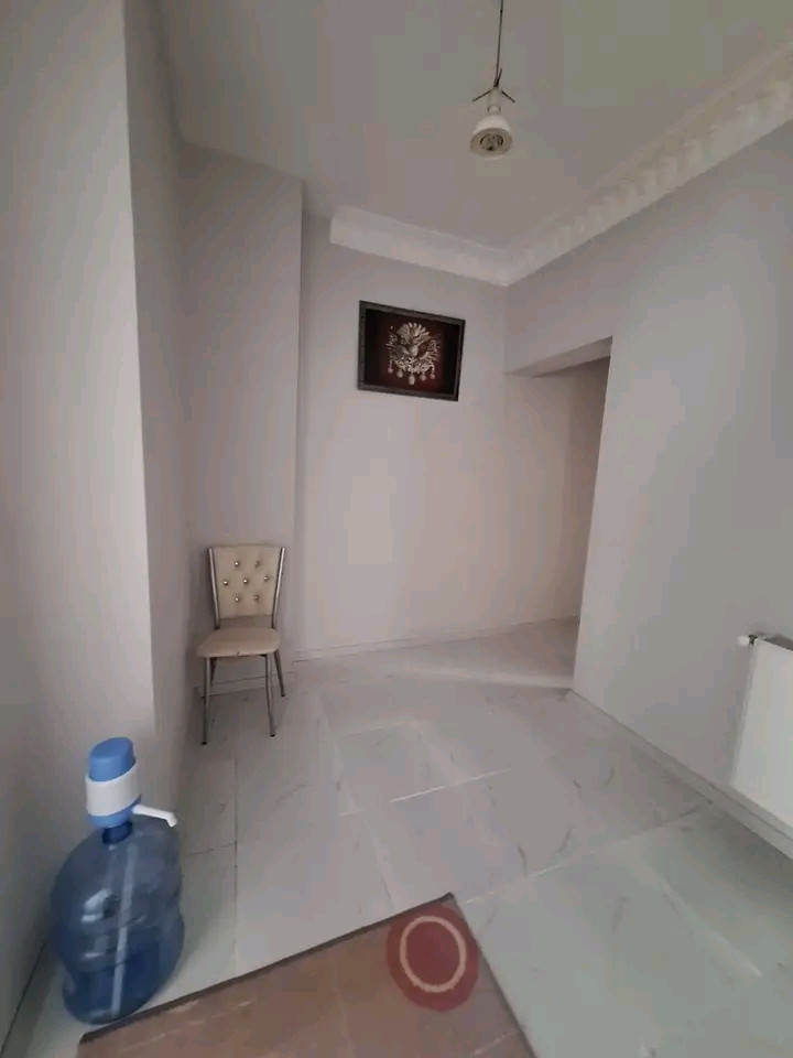 bmokaa-mmyz-ghrftyn-osal-mfrosh-balkaml61788089126.jpg