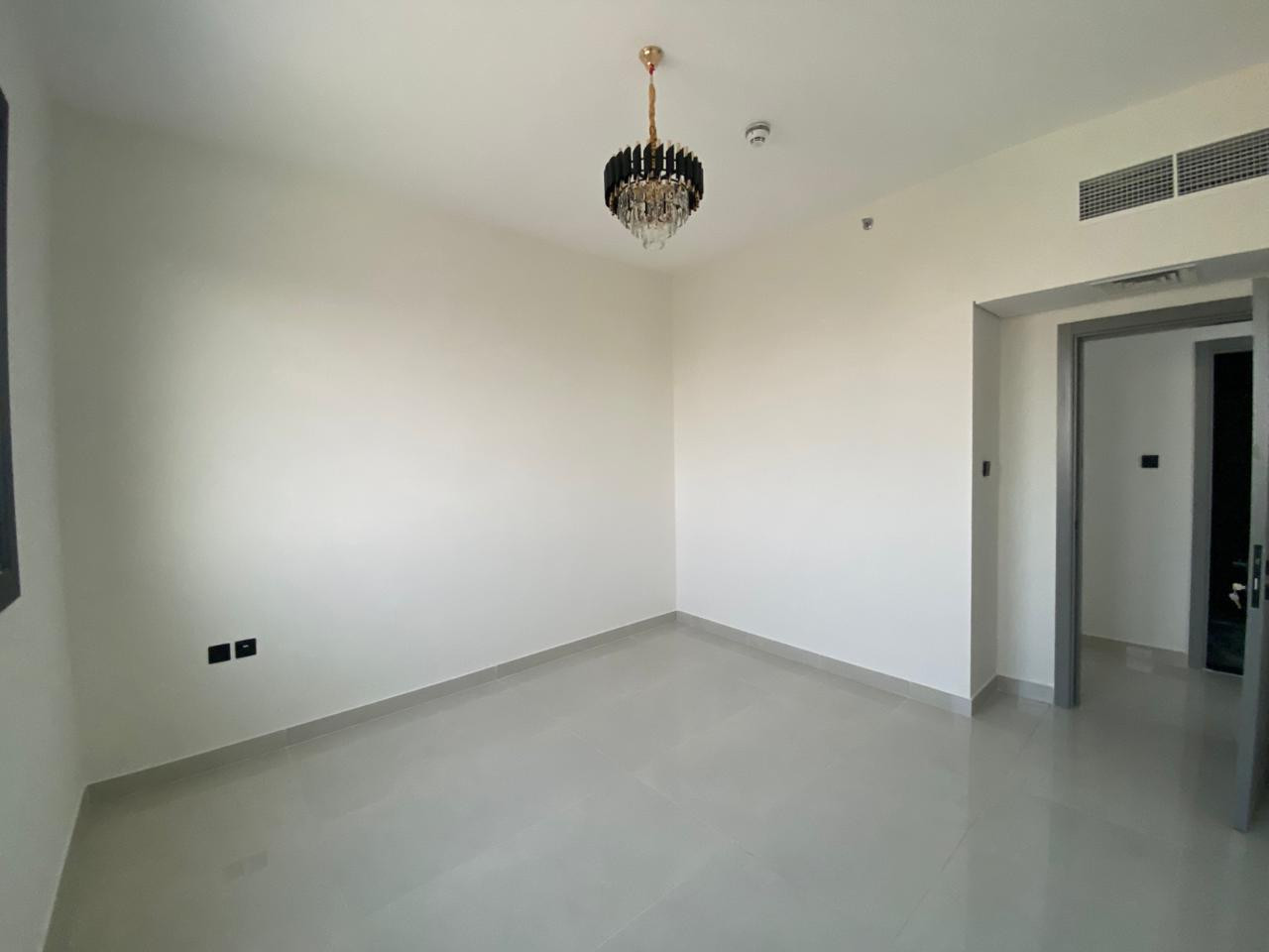 Sharjah / Brand new building