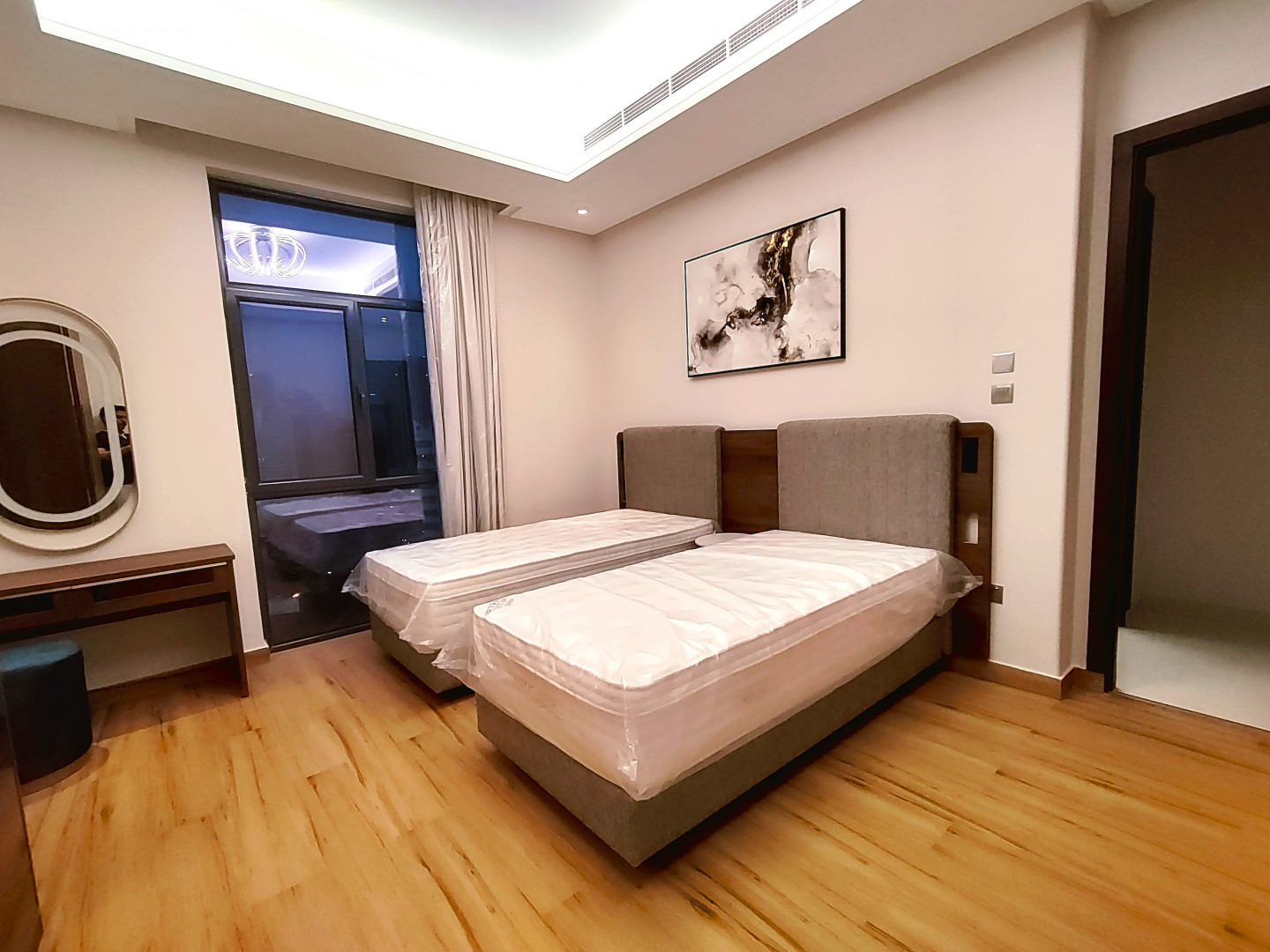 brand-new-luxury-living-in-sanabis-bd-50051778746679.jpg