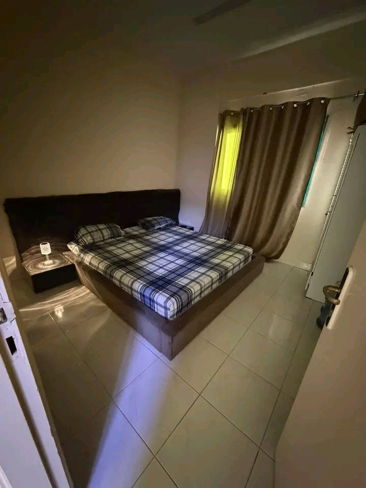 A bargain price that won't be repeated: a spacious apartment in a prime location.