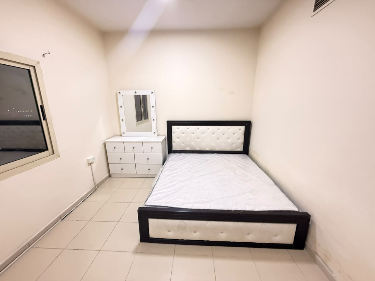 A great deal on a one-bedroom apartment with a living room, all included.