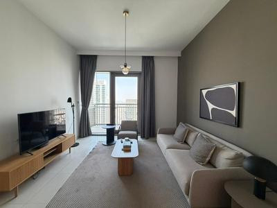 Elegant waterfront living dubai creek harbour