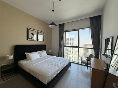 Elegant waterfront living dubai creek harbour