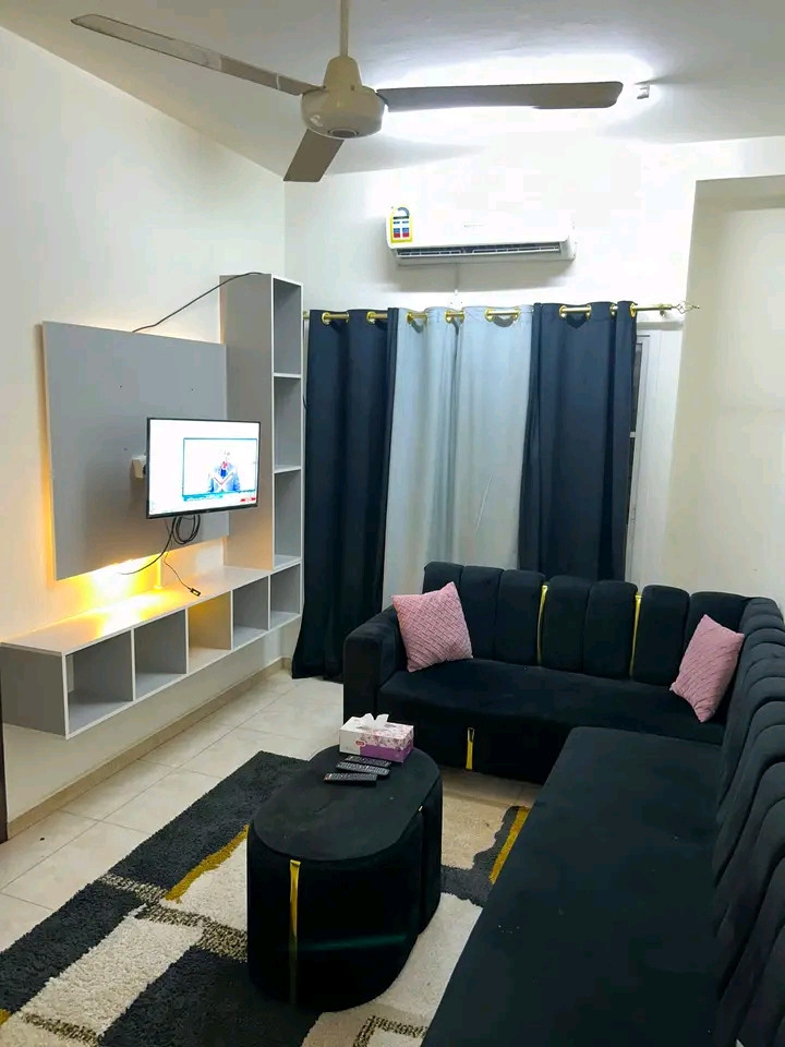 fkham-alaaysh-b-klb-mskt01785149163.jpg